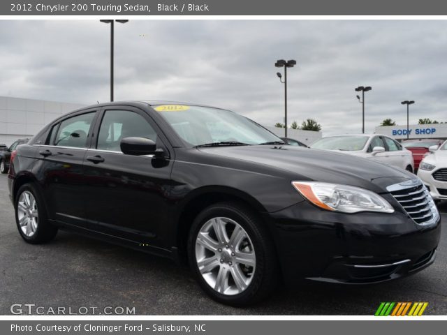 2012 Chrysler 200 Touring Sedan in Black