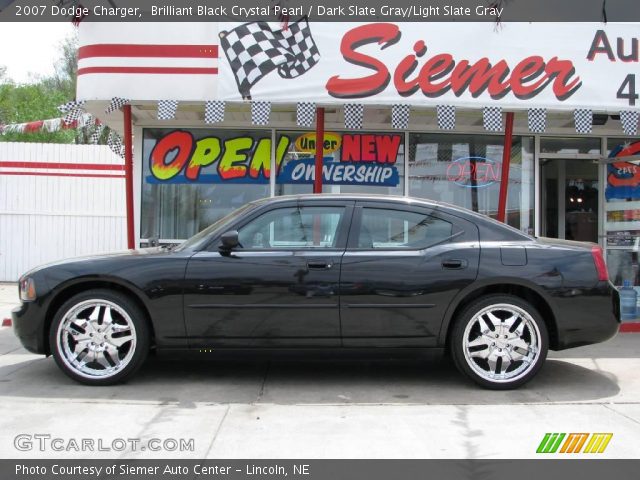 2007 Dodge Charger  in Brilliant Black Crystal Pearl