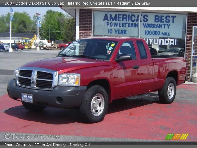 2007 Dodge Dakota ST Club Cab in Inferno Red Crystal Pearl