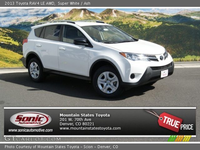 2013 Toyota RAV4 LE AWD in Super White