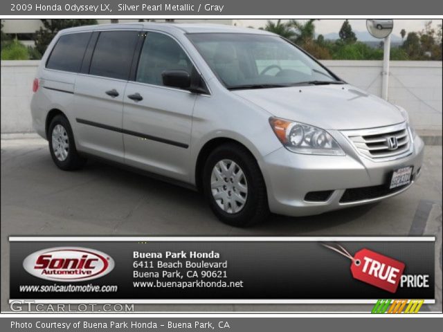 2009 Honda Odyssey LX in Silver Pearl Metallic