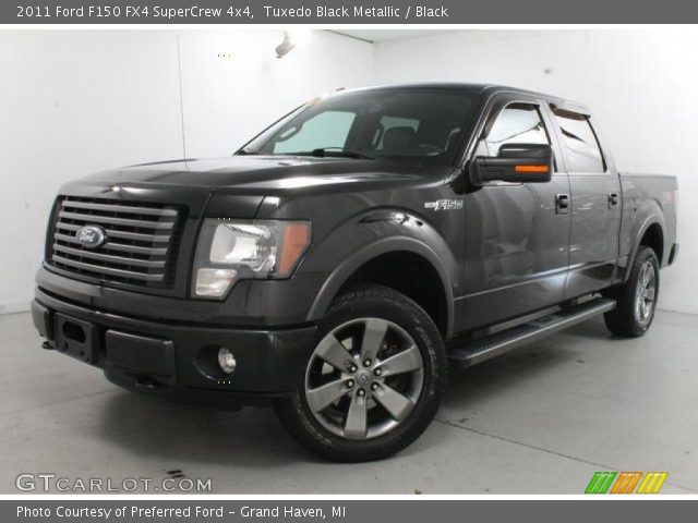 2011 Ford F150 FX4 SuperCrew 4x4 in Tuxedo Black Metallic