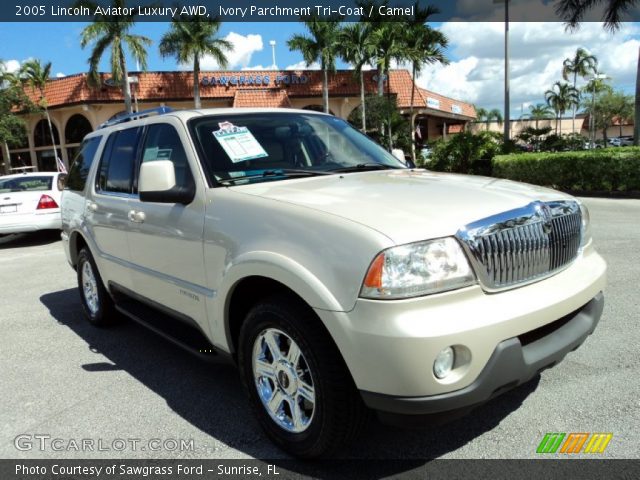 2005 Lincoln Aviator Luxury AWD in Ivory Parchment Tri-Coat