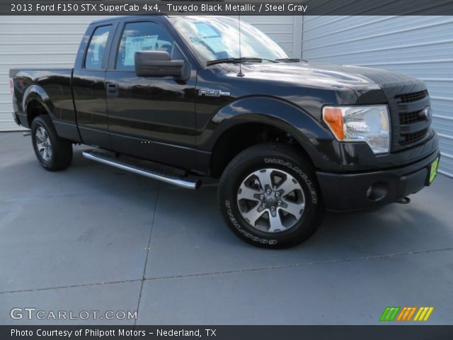 2013 Ford F150 STX SuperCab 4x4 in Tuxedo Black Metallic