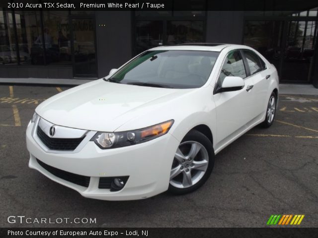 2010 Acura TSX Sedan in Premium White Pearl