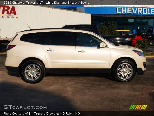 2013 Chevrolet Traverse LT in White Diamond Tricoat