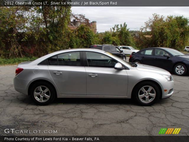 2012 Chevrolet Cruze LT in Silver Ice Metallic