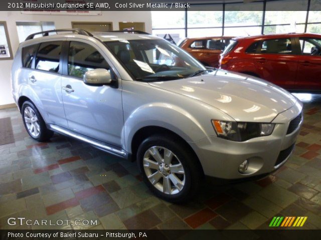 2012 Mitsubishi Outlander SE AWD in Cool Silver Metallic