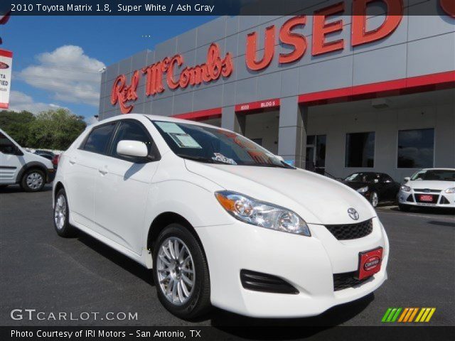 2010 Toyota Matrix 1.8 in Super White