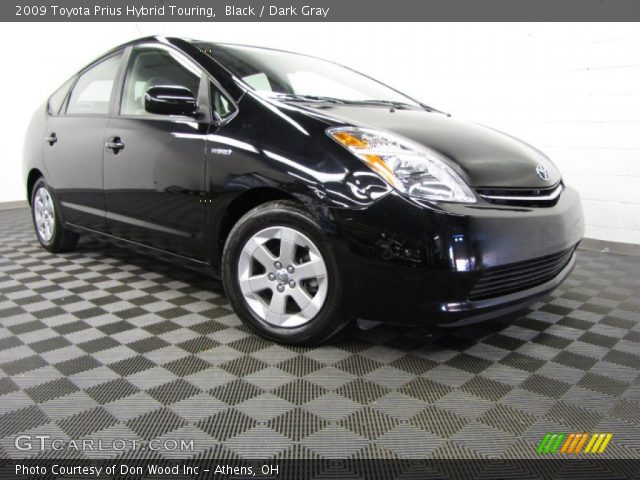 2009 Toyota Prius Hybrid Touring in Black
