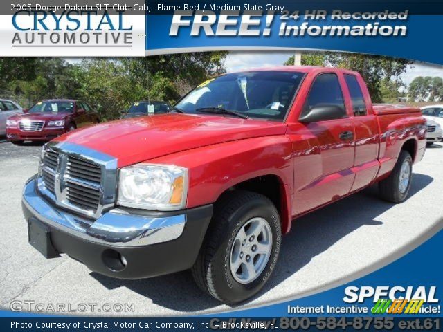 2005 Dodge Dakota SLT Club Cab in Flame Red