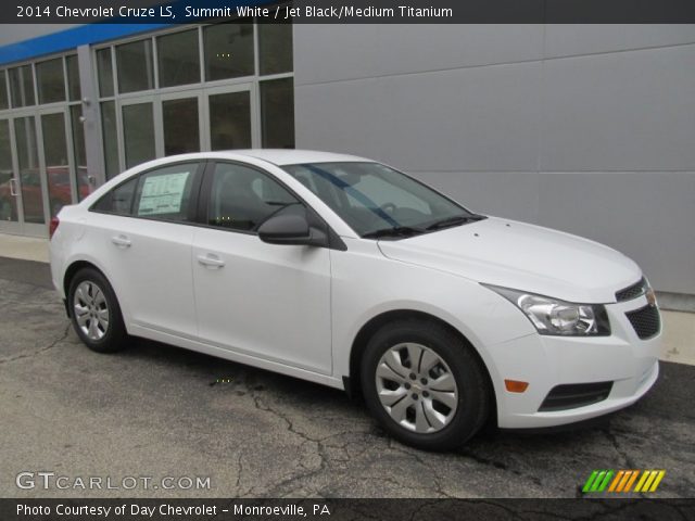 2014 Chevrolet Cruze LS in Summit White