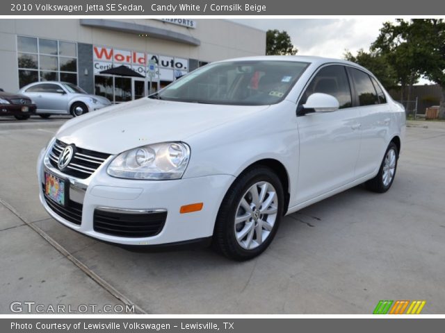 2010 Volkswagen Jetta SE Sedan in Candy White