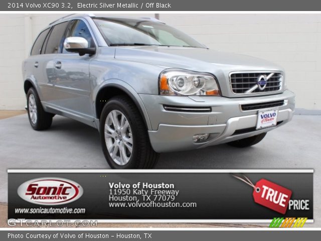 2014 Volvo XC90 3.2 in Electric Silver Metallic