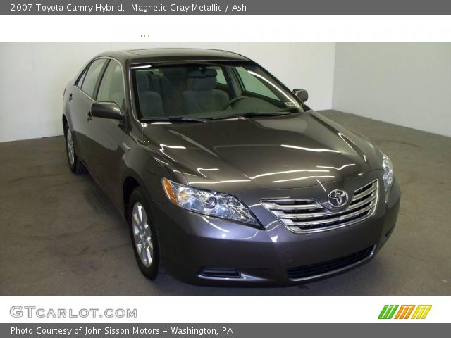 2007 Toyota Camry Hybrid in Magnetic Gray Metallic