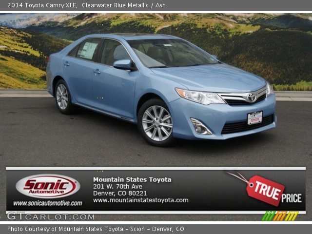 2014 Toyota Camry XLE in Clearwater Blue Metallic