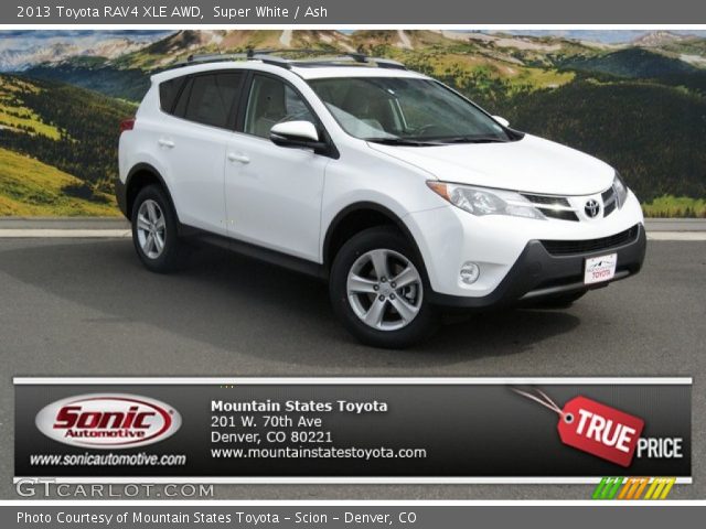 2013 Toyota RAV4 XLE AWD in Super White