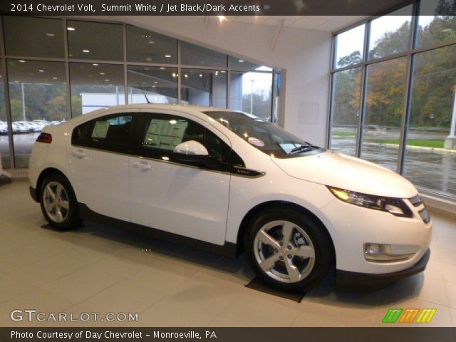 2014 Chevrolet Volt  in Summit White