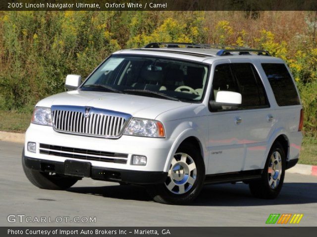 2005 Lincoln Navigator Ultimate in Oxford White