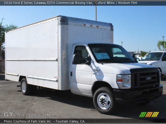 2010 Ford E Series Cutaway E350 Commercial Moving Van in Oxford White