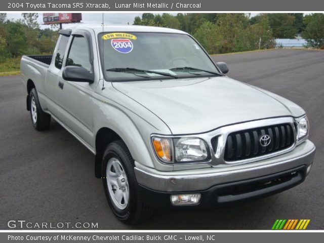 2004 Toyota Tacoma SR5 Xtracab in Lunar Mist Metallic