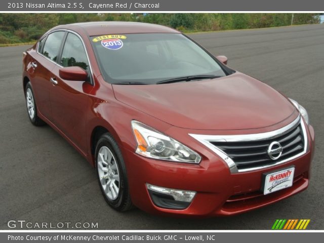 2013 Nissan Altima 2.5 S in Cayenne Red