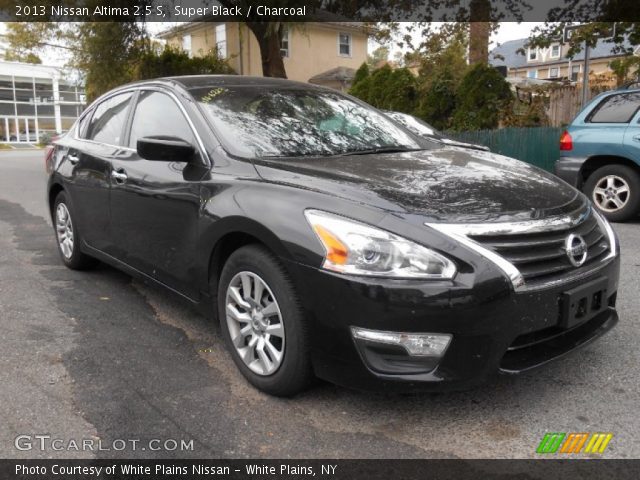 2013 Nissan Altima 2.5 S in Super Black
