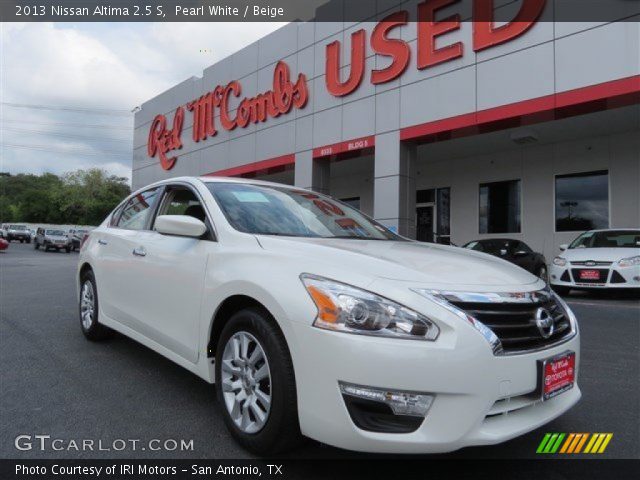 2013 Nissan Altima 2.5 S in Pearl White