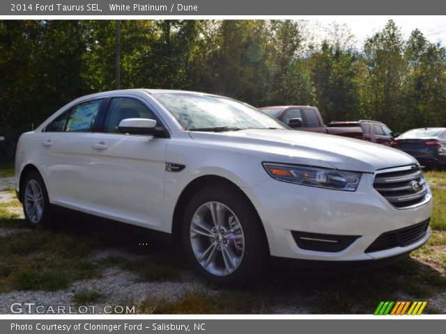 2014 Ford Taurus SEL in White Platinum