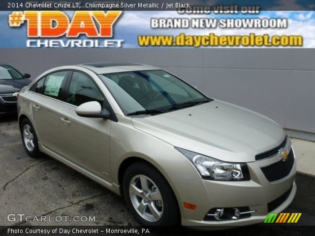 2014 Chevrolet Cruze LT in Champagne Silver Metallic