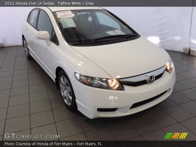 2011 Honda Civic LX Sedan in Taffeta White