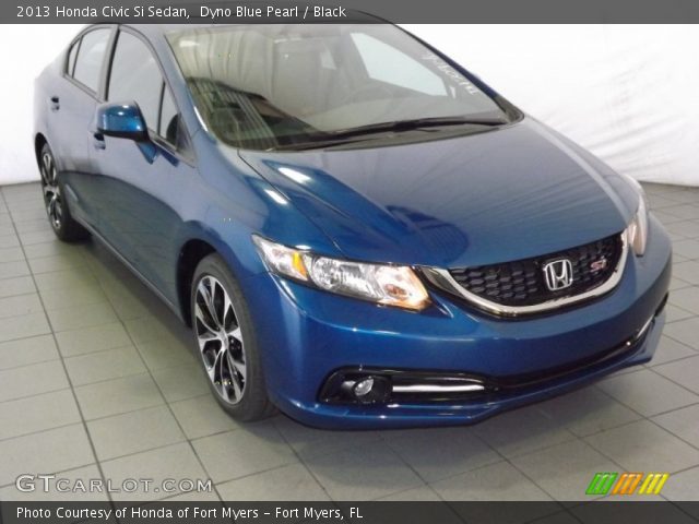 2013 Honda Civic Si Sedan in Dyno Blue Pearl