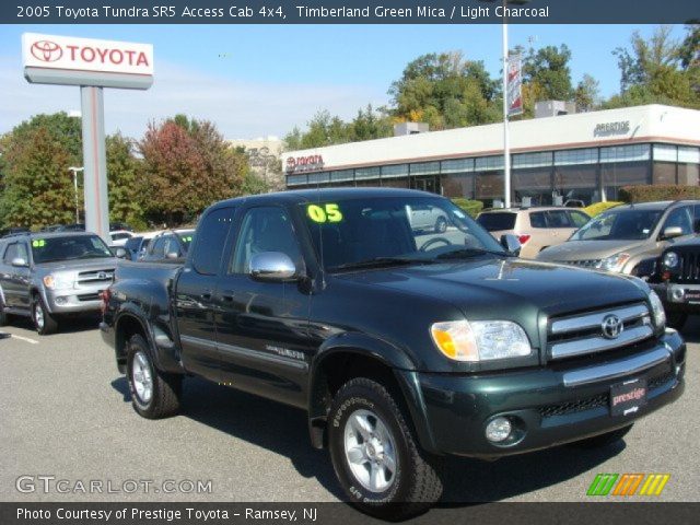 2005 Toyota Tundra SR5 Access Cab 4x4 in Timberland Green Mica