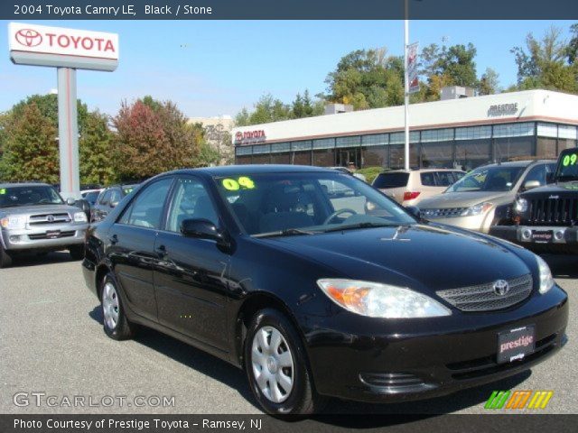 2004 Toyota Camry LE in Black