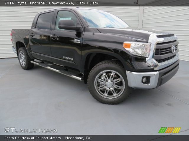 2014 Toyota Tundra SR5 Crewmax 4x4 in Black