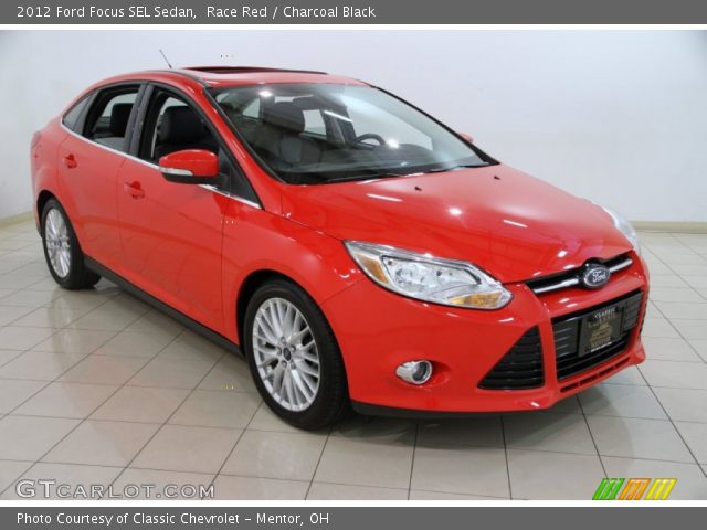 2012 Ford Focus SEL Sedan in Race Red