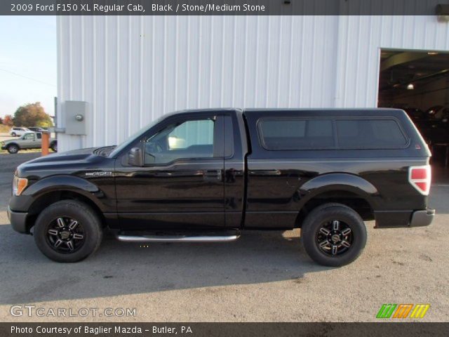 2009 Ford F150 XL Regular Cab in Black