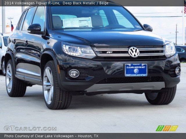 2014 Volkswagen Tiguan R-Line in Deep Black Metallic