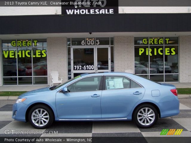 2013 Toyota Camry XLE in Clearwater Blue Metallic