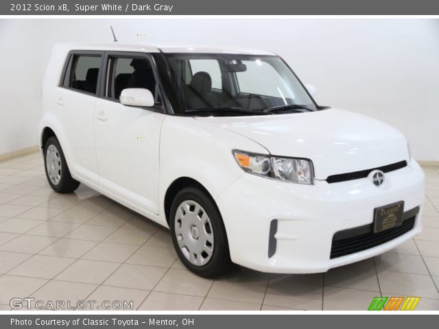 2012 Scion xB  in Super White