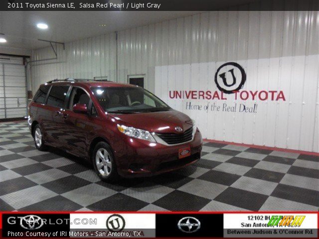 2011 Toyota Sienna LE in Salsa Red Pearl