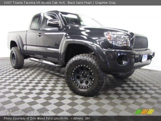 2007 Toyota Tacoma V6 Access Cab 4x4 in Black Sand Pearl