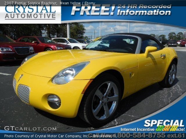 2007 Pontiac Solstice Roadster in Mean Yellow