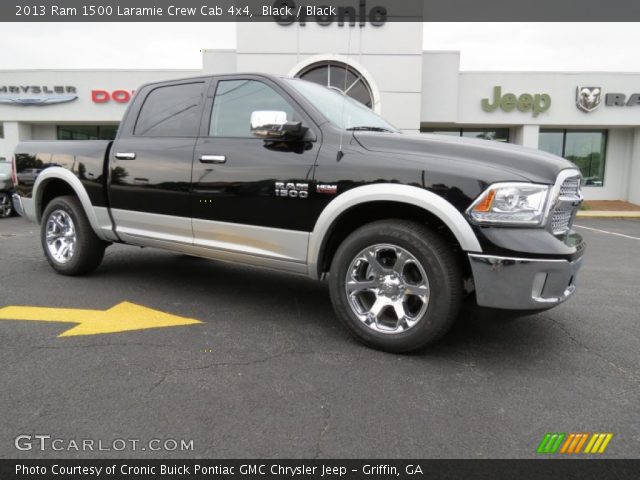 2013 Ram 1500 Laramie Crew Cab 4x4 in Black
