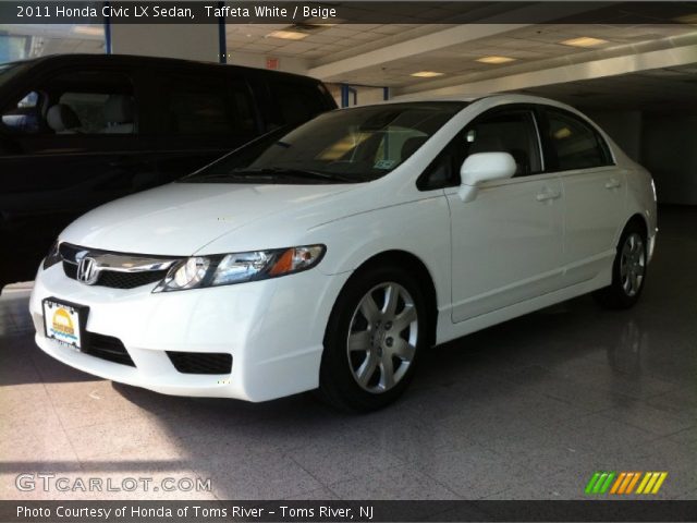 2011 Honda Civic LX Sedan in Taffeta White