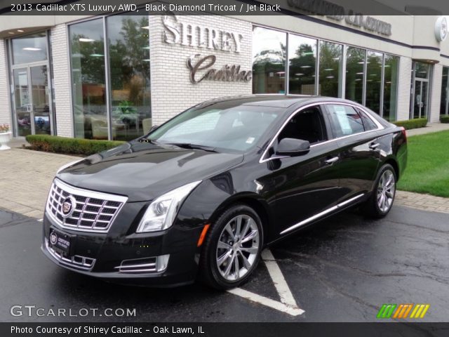 2013 Cadillac XTS Luxury AWD in Black Diamond Tricoat