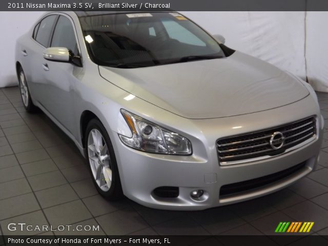 2011 Nissan Maxima 3.5 SV in Brilliant Silver