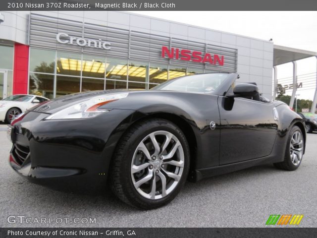 2010 Nissan 370Z Roadster in Magnetic Black