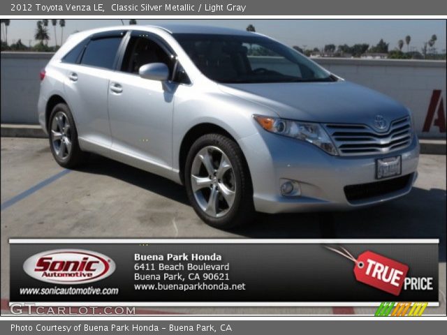 2012 Toyota Venza LE in Classic Silver Metallic