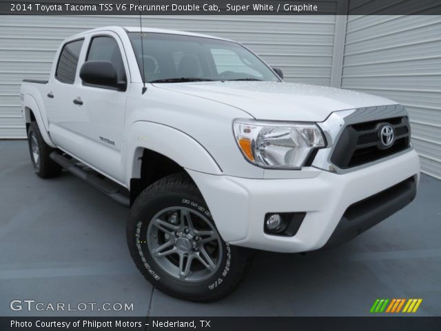 2014 Toyota Tacoma TSS V6 Prerunner Double Cab in Super White